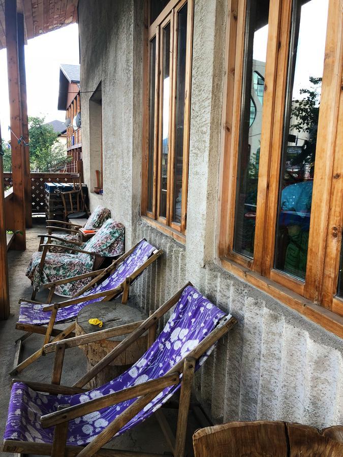 Guest House Svan-Ski Mestia Exterior photo